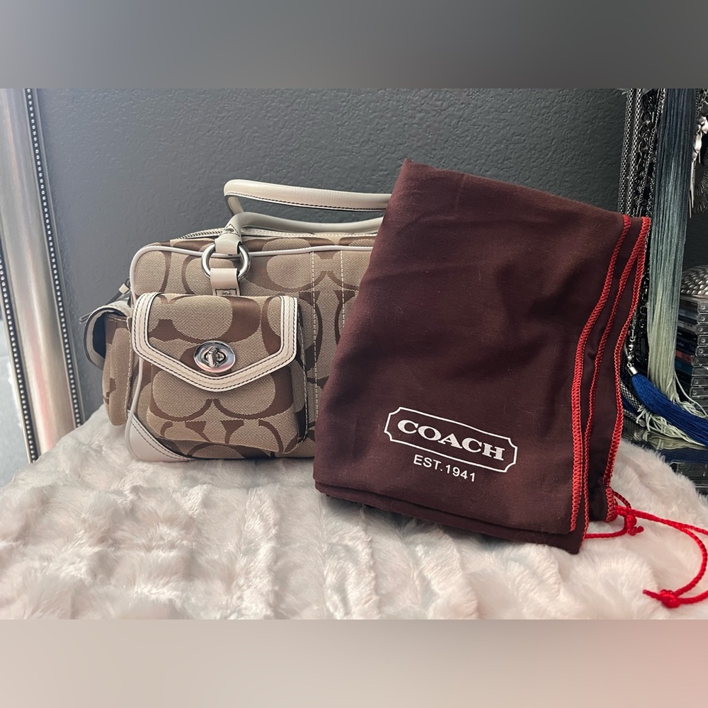 Vintage COACH Signature Gallery Pocket Satchel with White Leather Accents